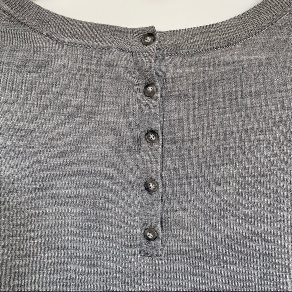 LOFT Sweater - Picture 3 of 5